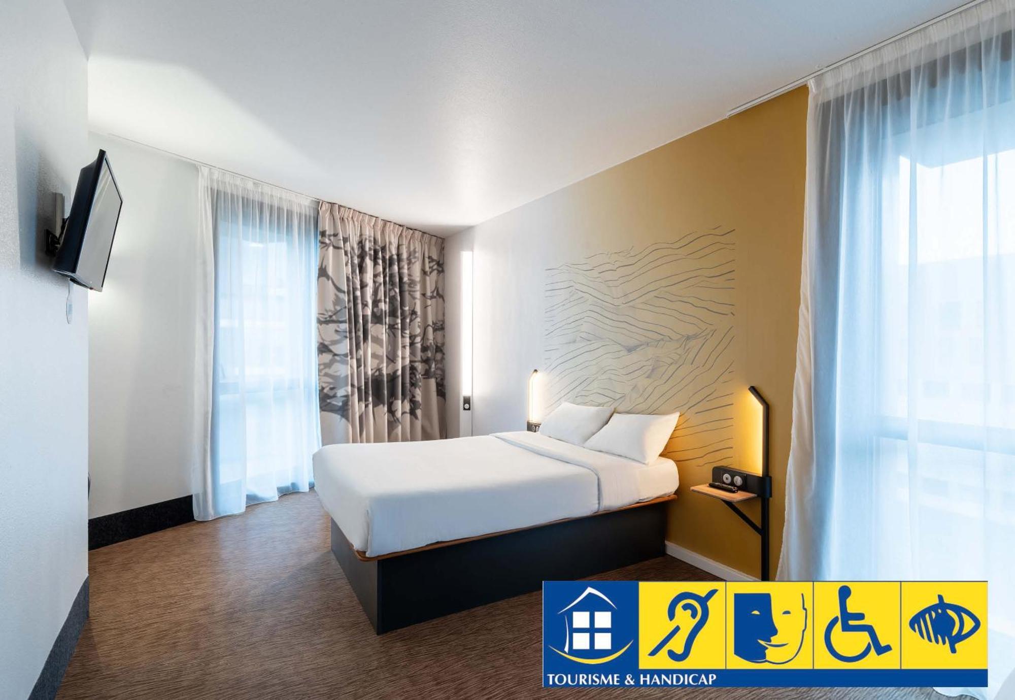 B&B Hotel Lille Grand Stade Villeneuve-d'Ascq Exterior photo
