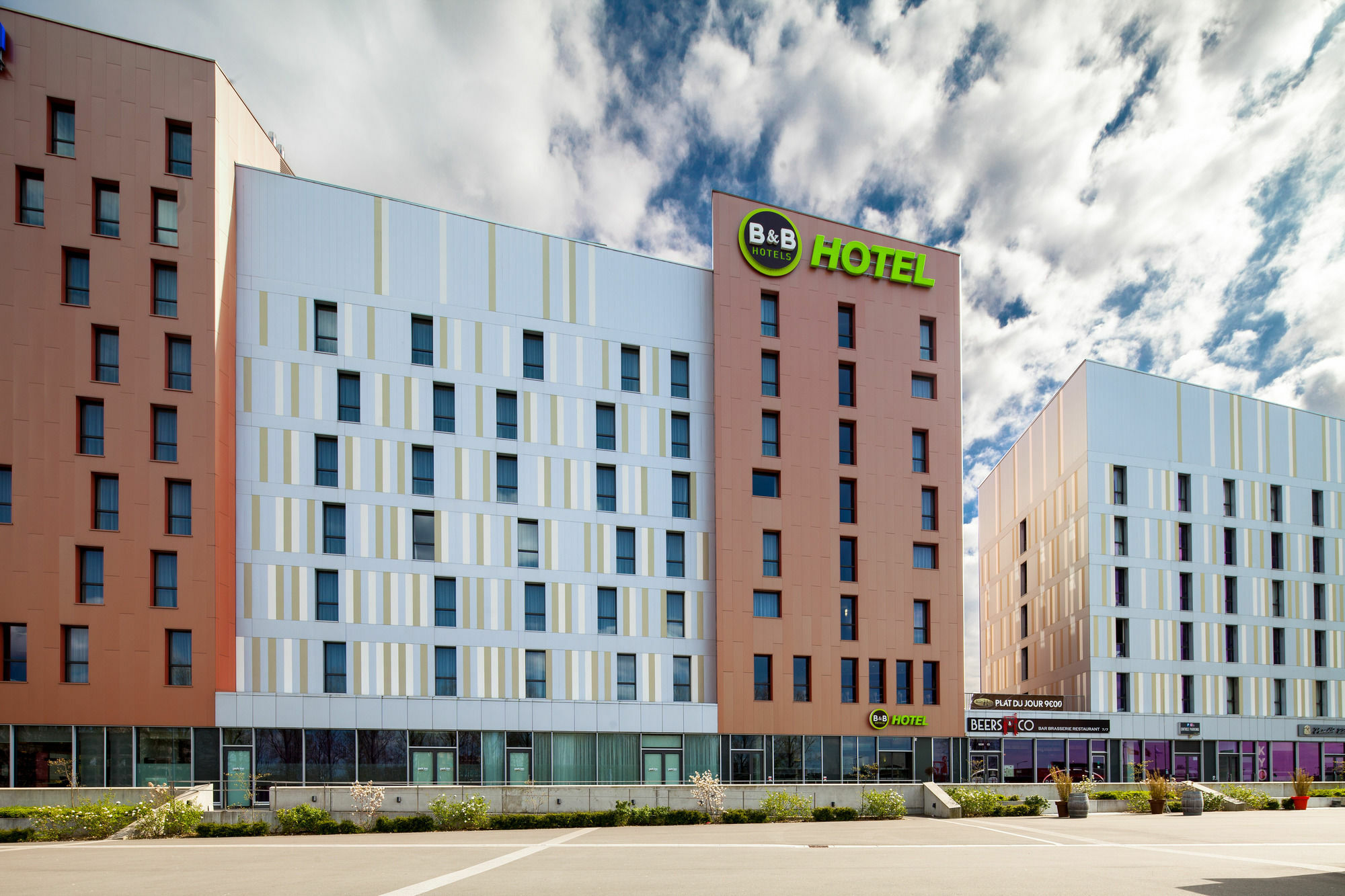 B&B Hotel Lille Grand Stade Villeneuve-d'Ascq Exterior photo
